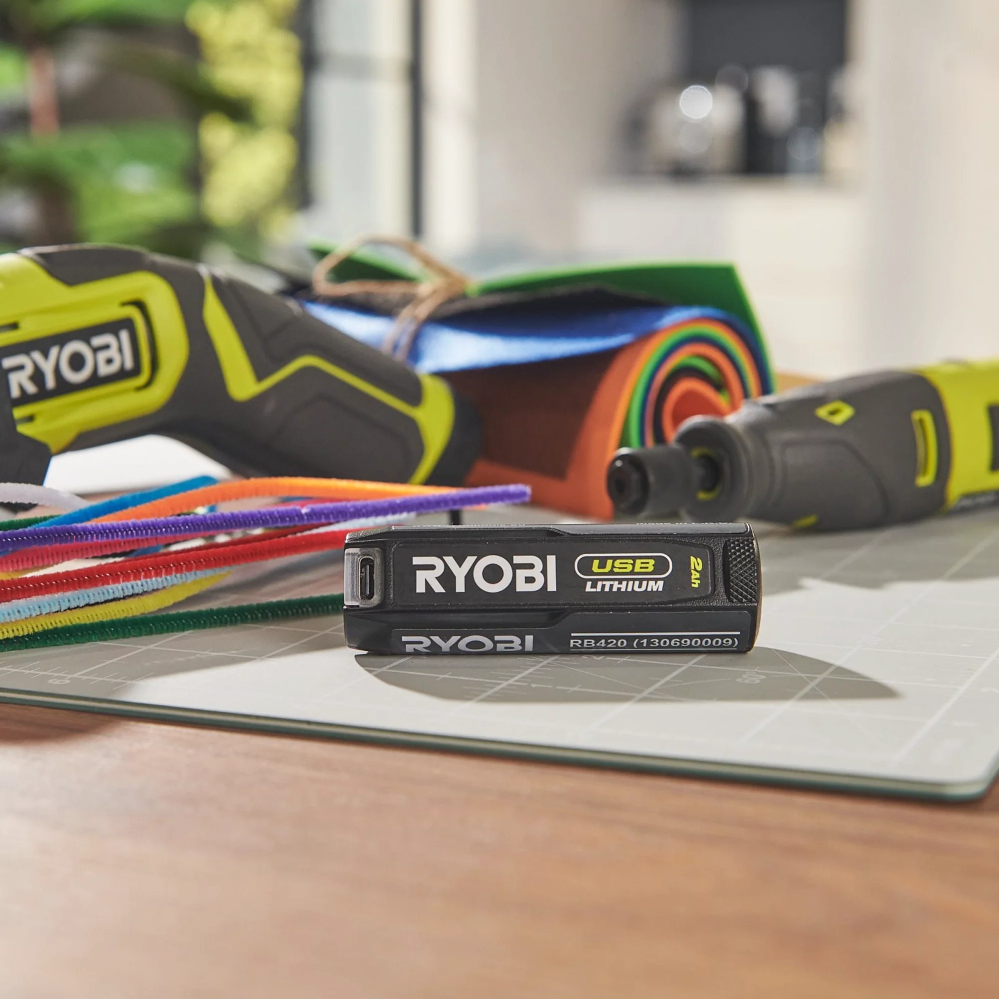 Batteria Ryobi RB420 4V 2Ah - Image 5
