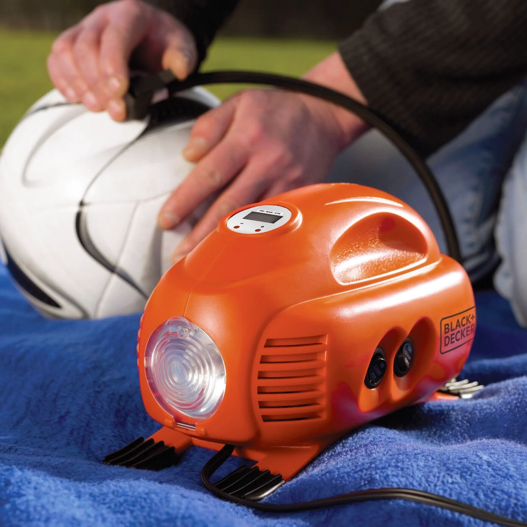 Compressore Portatile Black+Decker ASI200-XJ 12V - Image 6