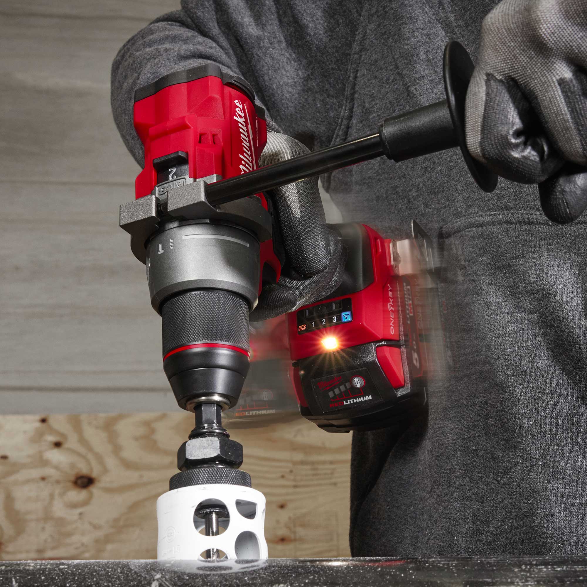 Combo Milwaukee M18 ONEPP2A3-502X 18V 5Ah - Image 3