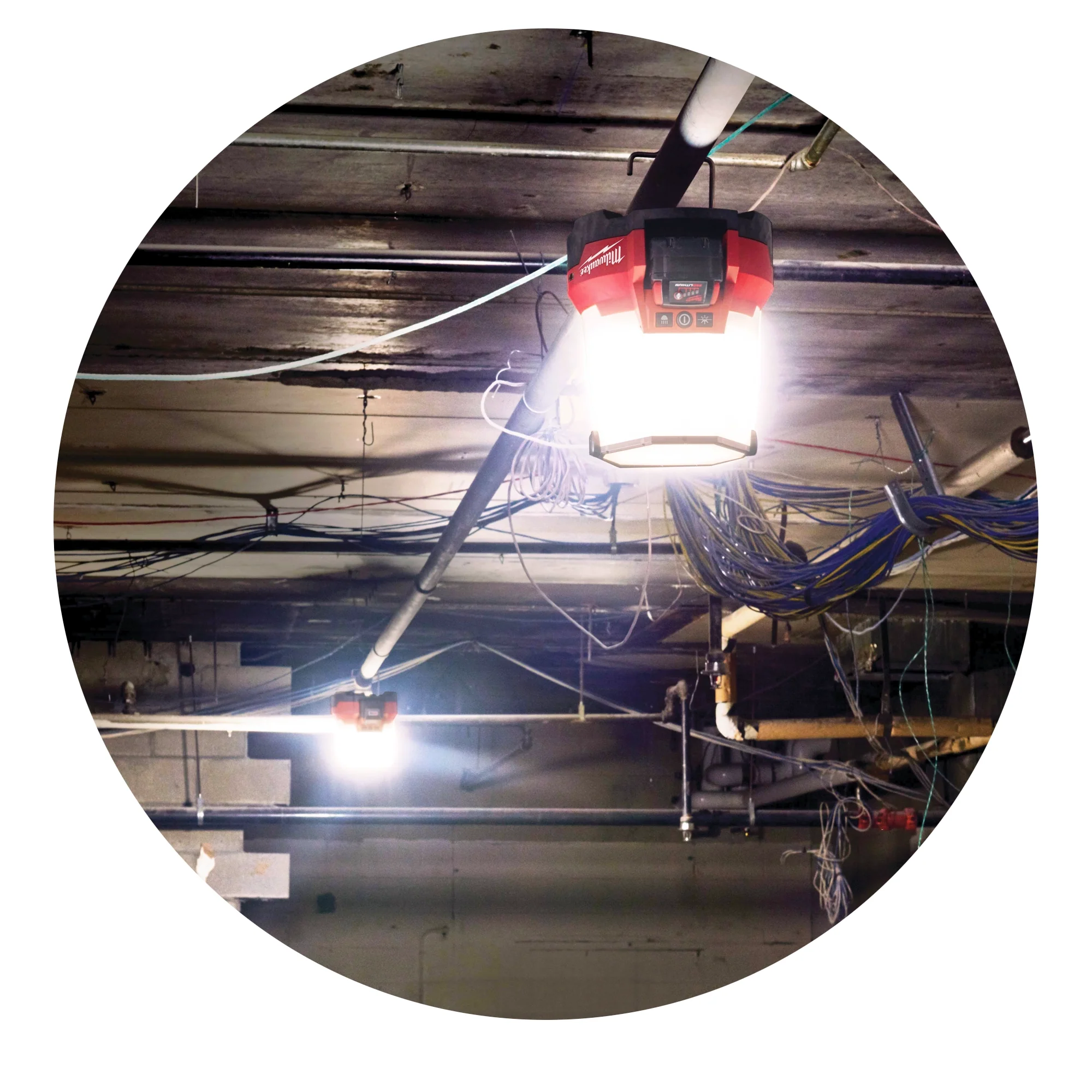 Lanterna Led Milwaukee M18 ONESLSP-0 18V - Image 3