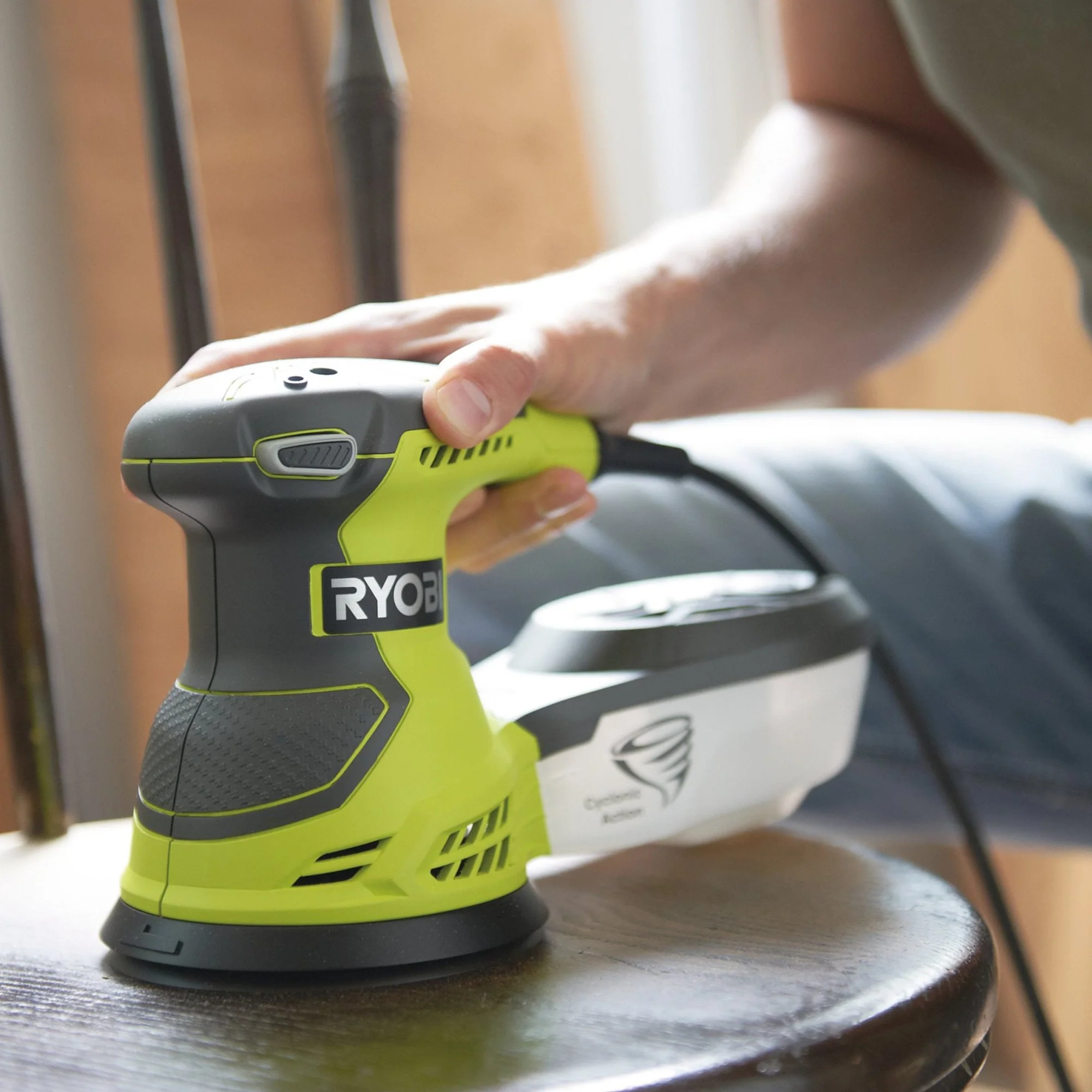 Levigatrice rotorbitale Ryobi ROS300A 300W - Image 4