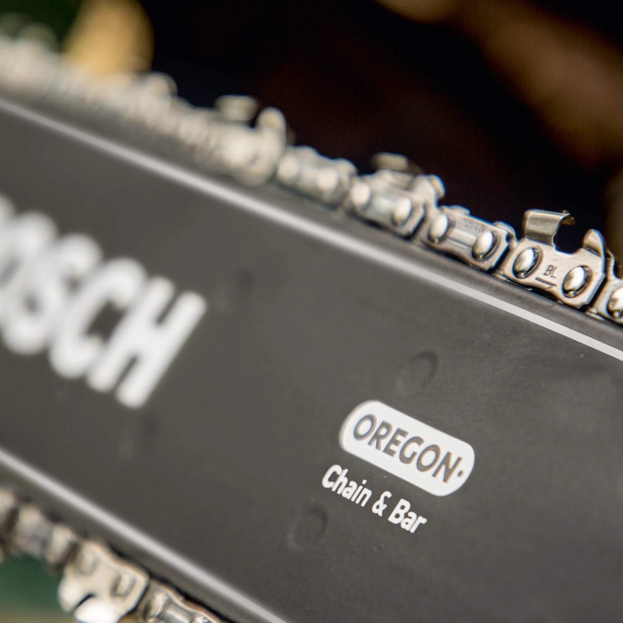 Motosega Bosch UniversalChain 40 1800W - Image 4
