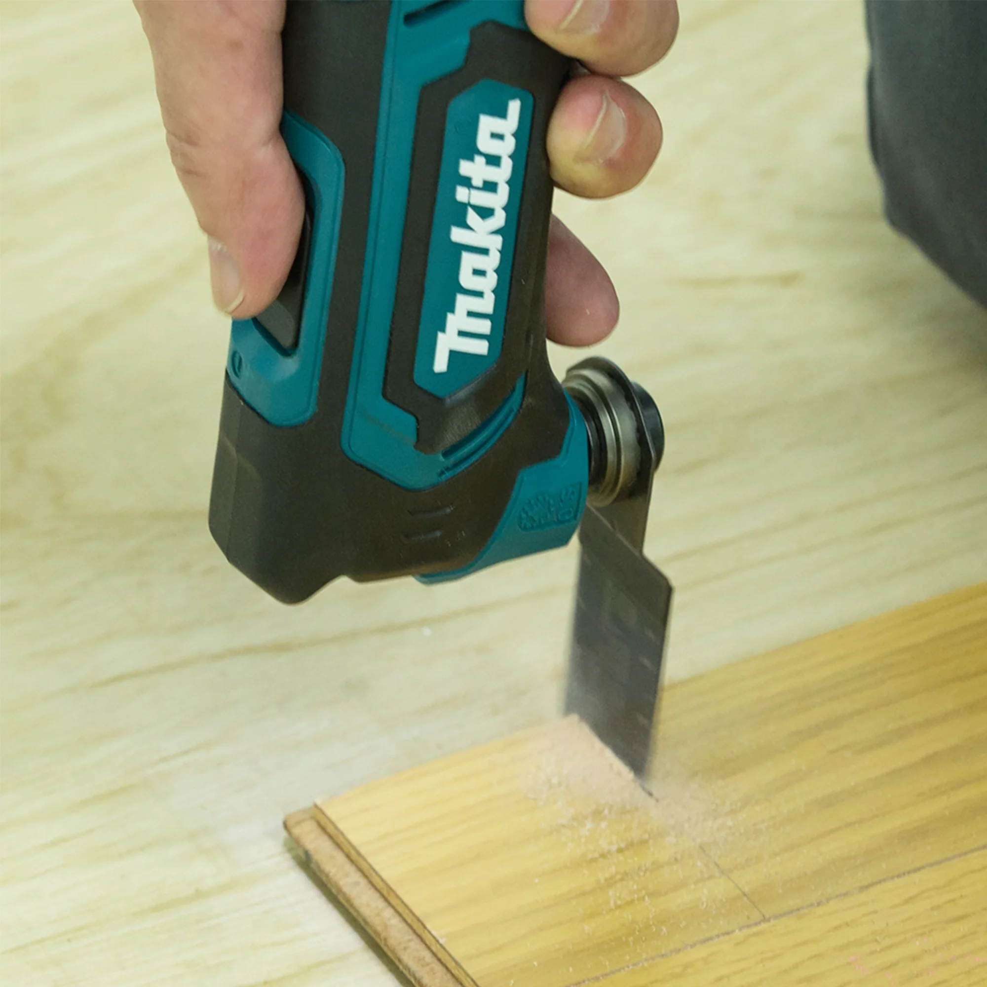 Multifunzione Makita TM30DZJX1 12V - Image 12