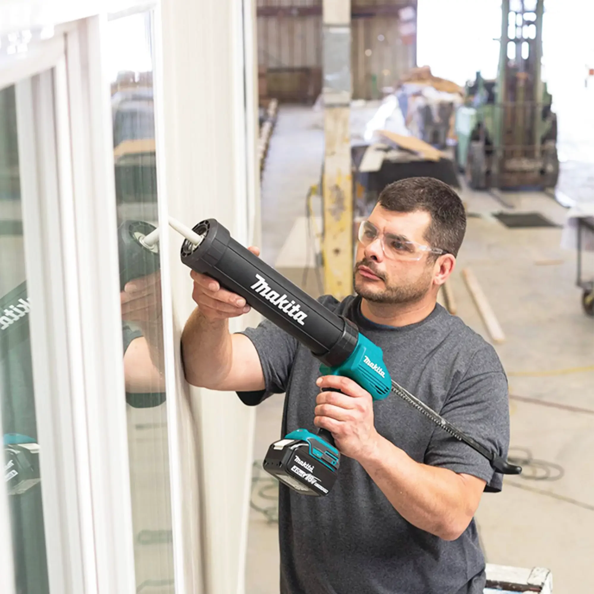Pistola Silicone Makita DCG180RAX 18V 5Ah - Image 5