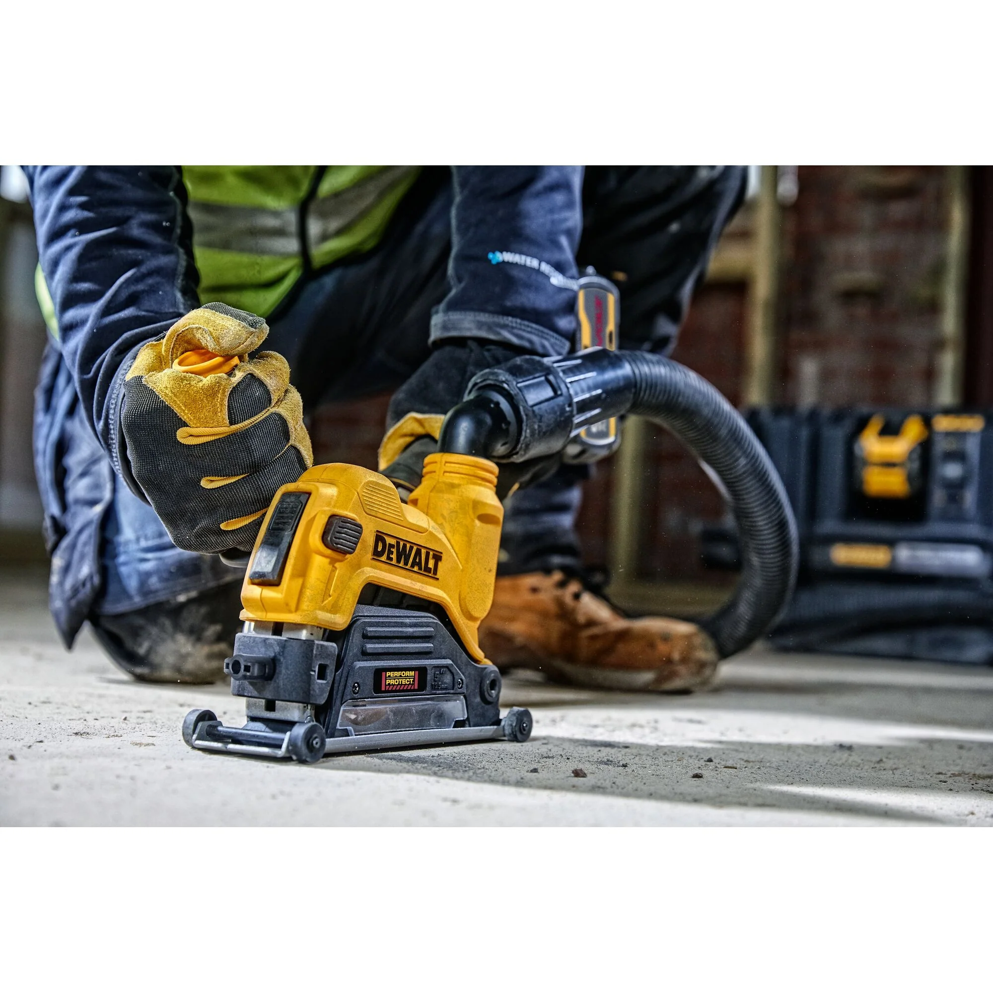 Protezione da taglio Dewalt DWE46225-XJ per smerigliatrice 125mm - Image 6