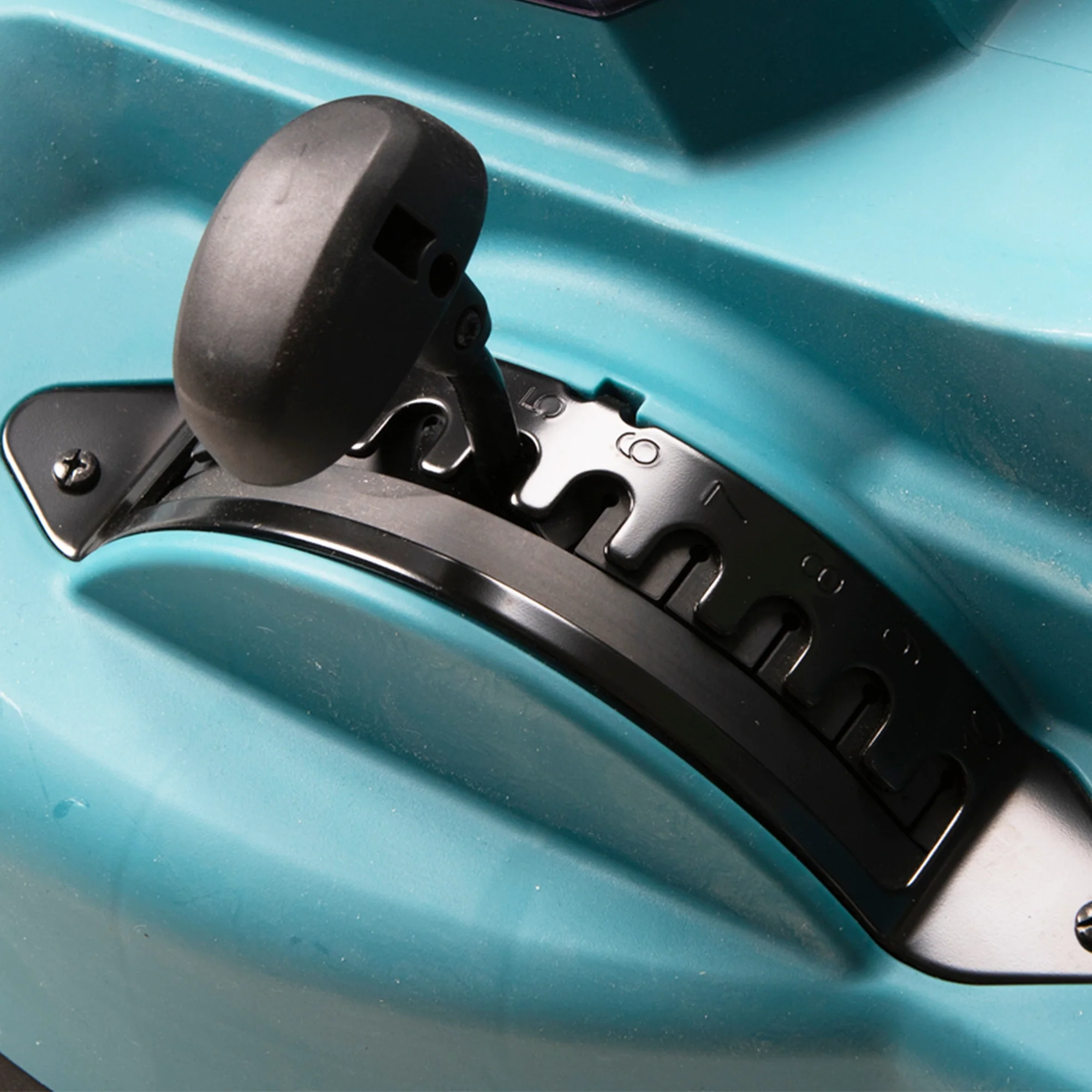 Rasaerba Makita DLM481Z 18Vx2 - Image 10