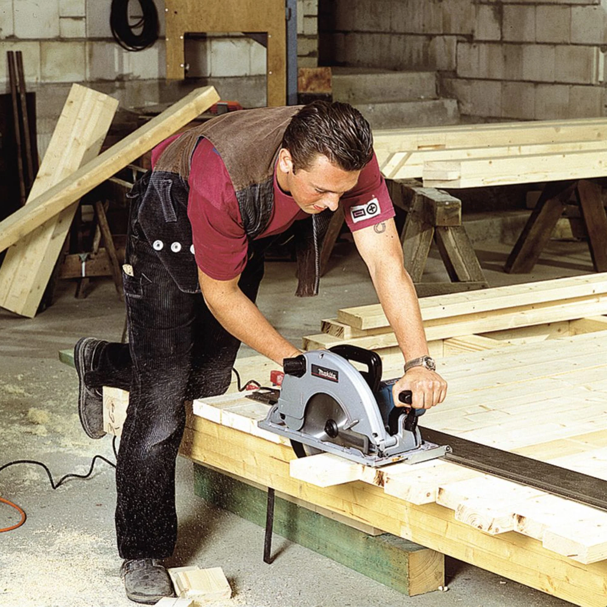 Sega Circolare Makita 5103R 2100W - Image 5