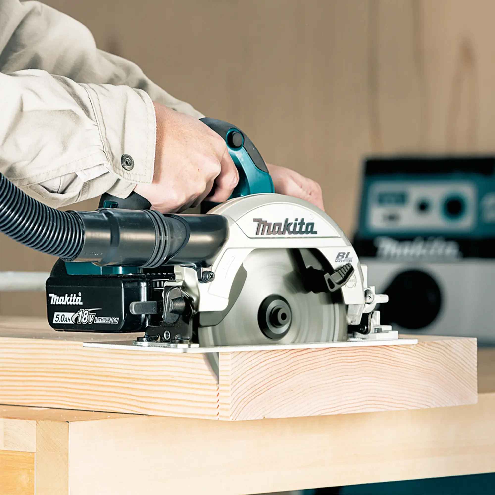 Sega circolare Makita DHS660ZJ 18V - Image 9