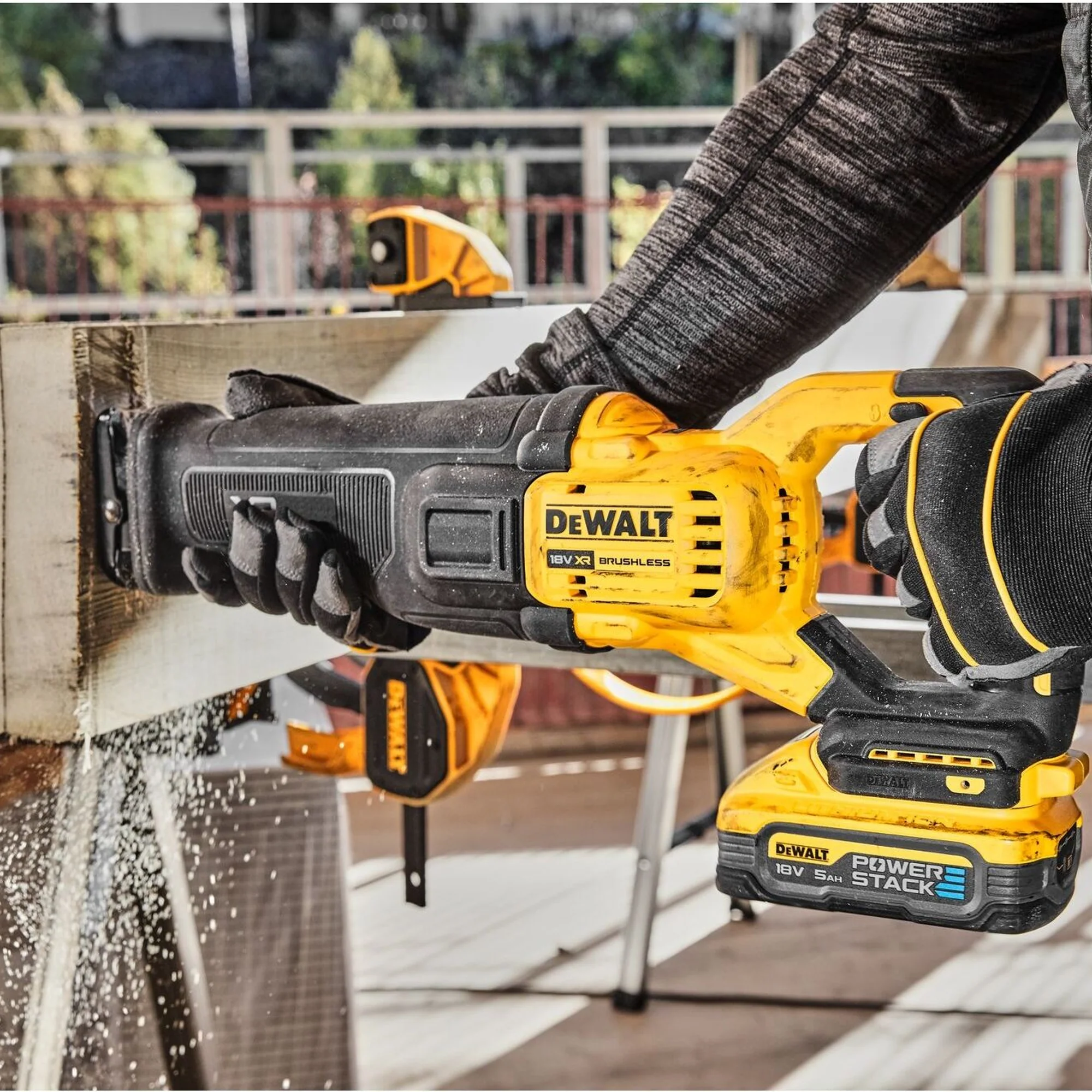 Sega Universale Dewalt DCS386H2T-QW 18V 5Ah Brushless - Image 6