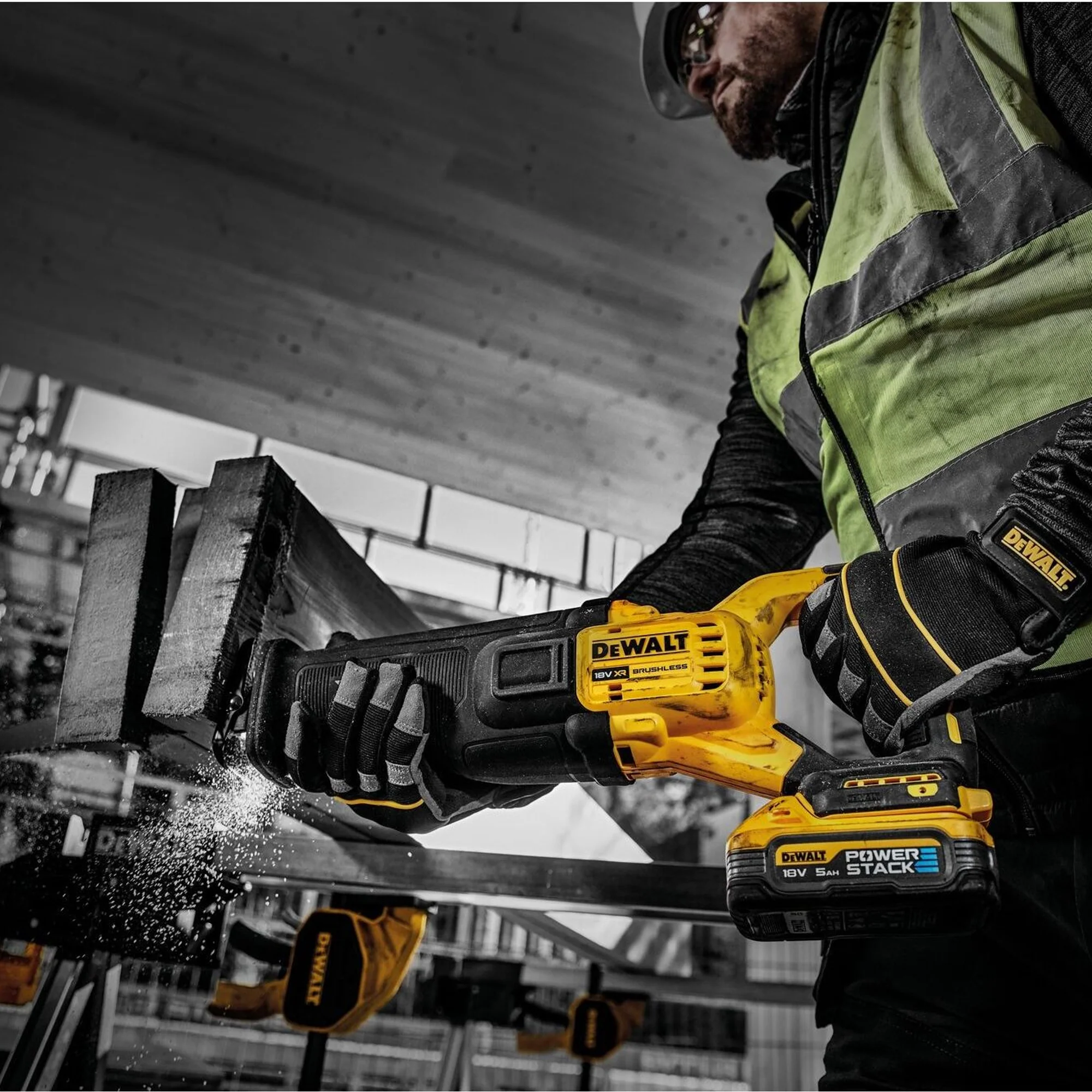 Sega Universale Dewalt DCS386H2T-QW 18V 5Ah Brushless - Image 8
