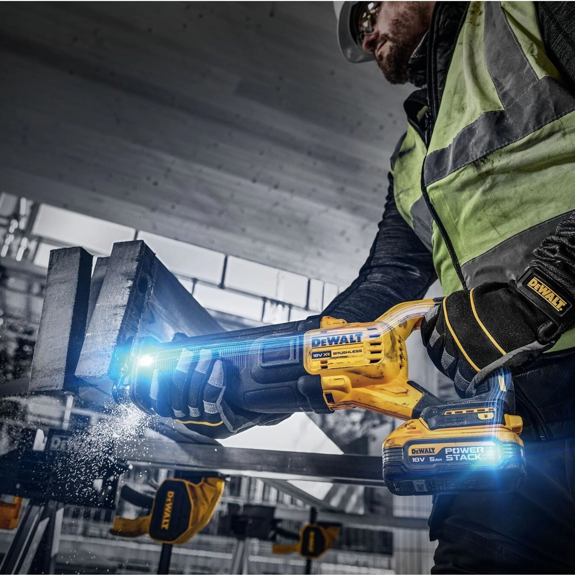 Sega Universale Dewalt DCS386H2T-QW 18V 5Ah Brushless - Image 9