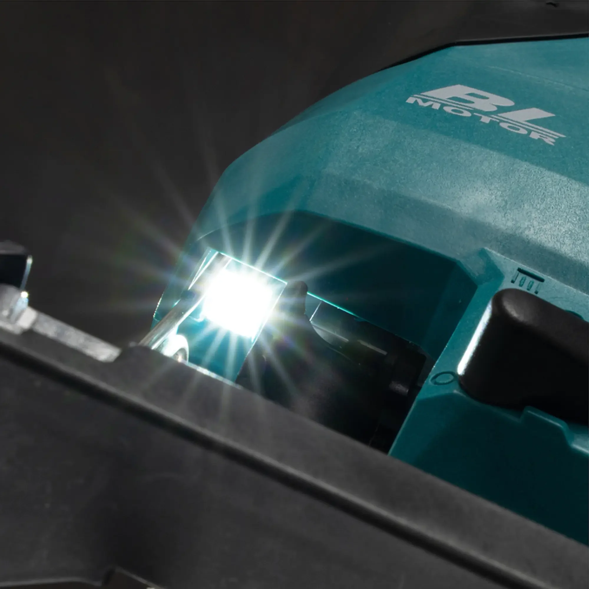 Seghetto Alternativo Makita DJV184ZJ 18V - Image 12