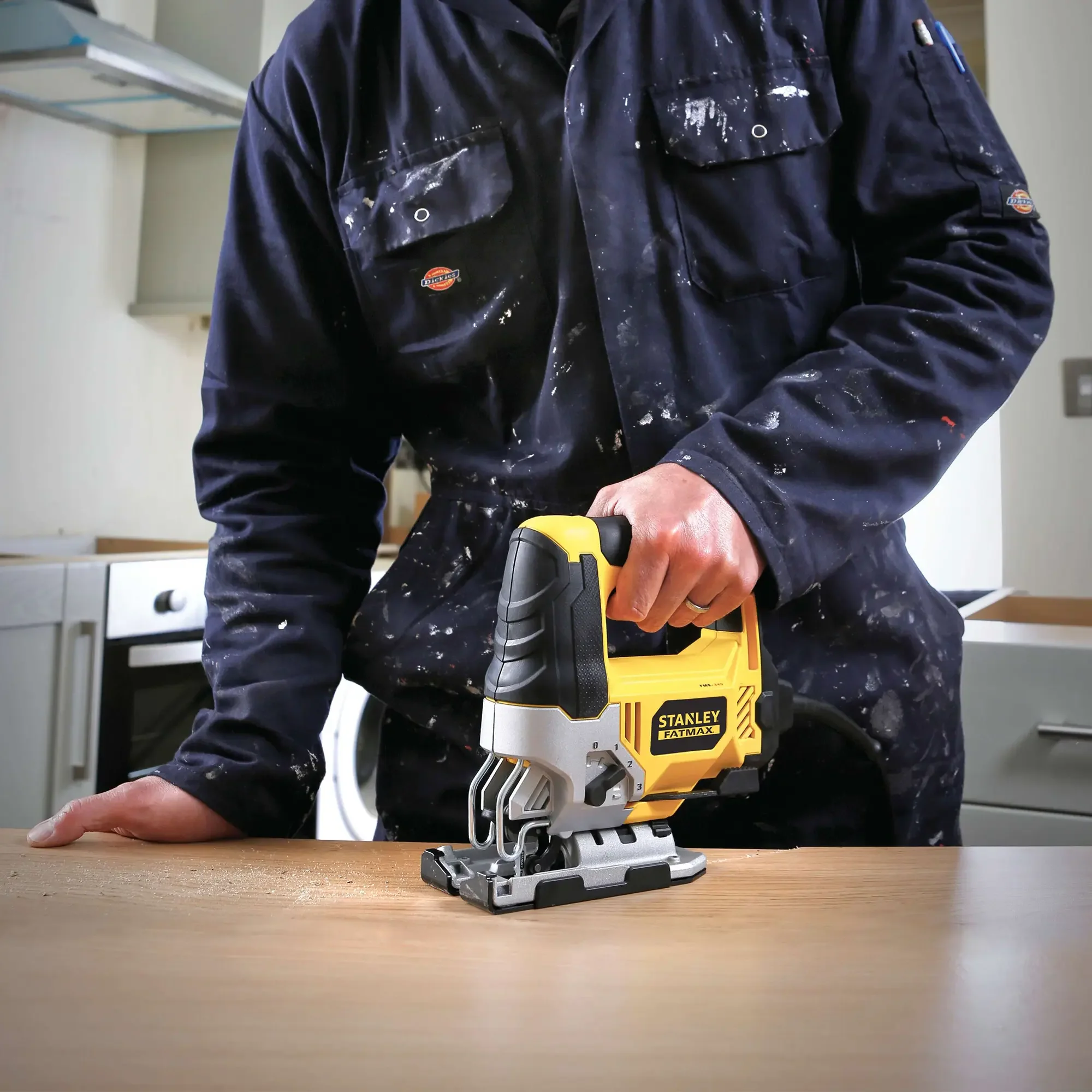 Seghetto Alternativo Stanley FME340K-QS 710W - Image 5