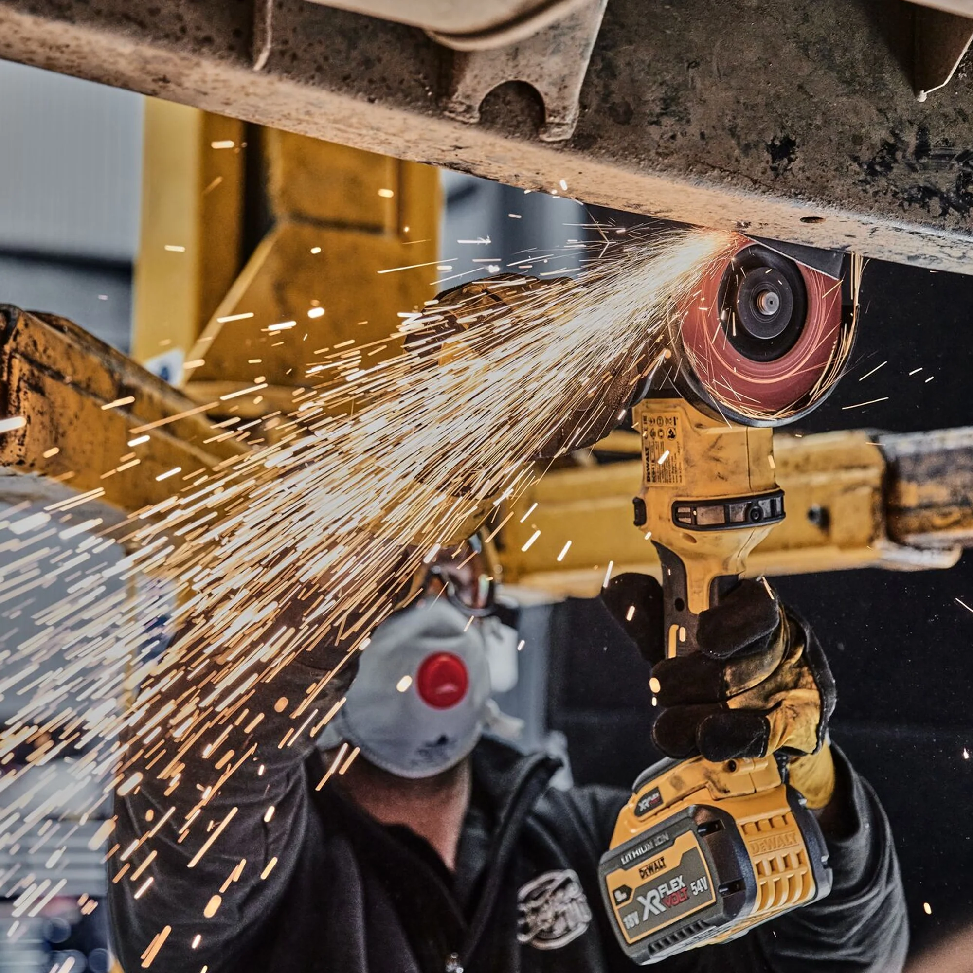 Smerigliatrice Dewalt DCG418X2-QW 54V 9Ah - Image 4