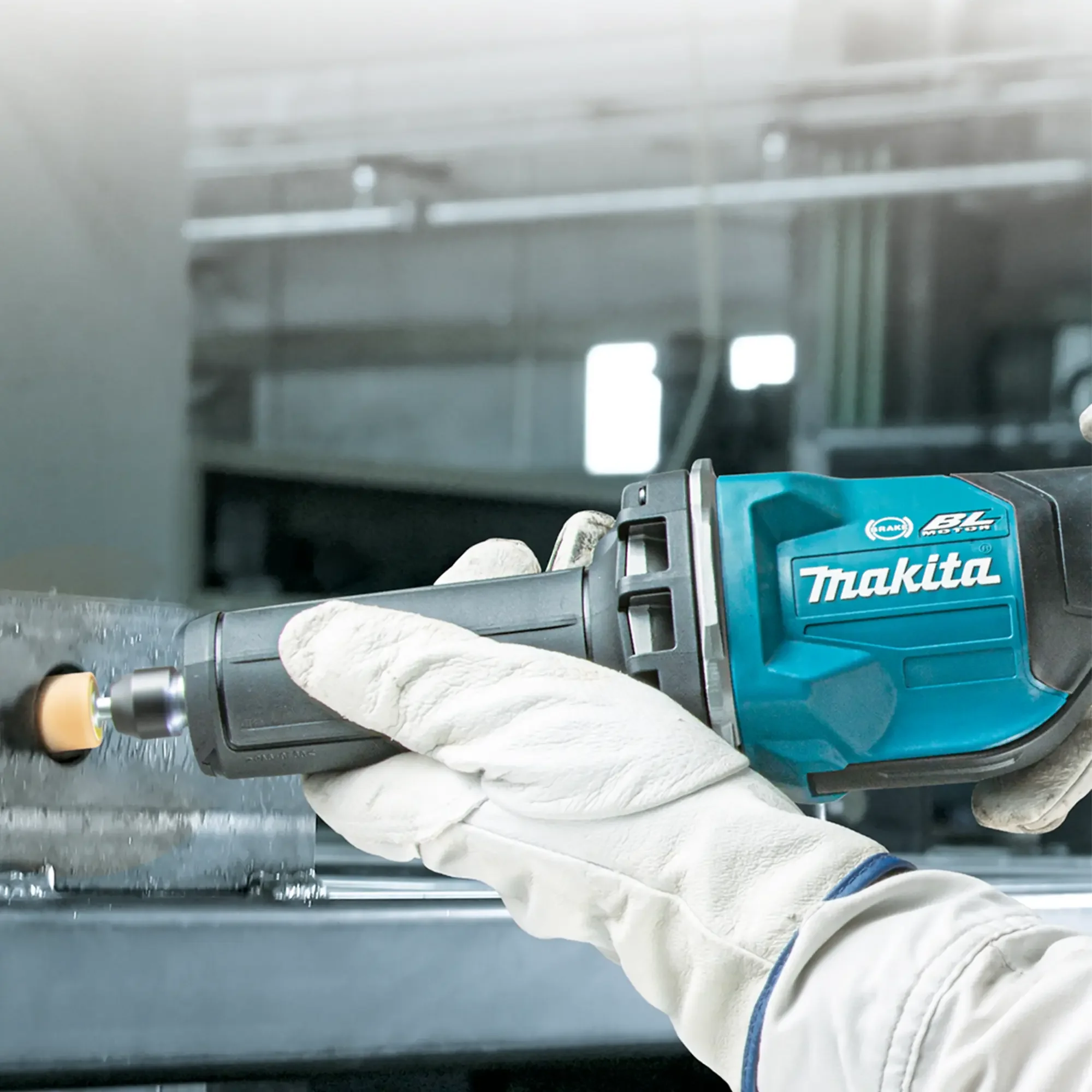 Smerigliatrice Diritta Makita GD002GM201 40V 4Ah - Image 13