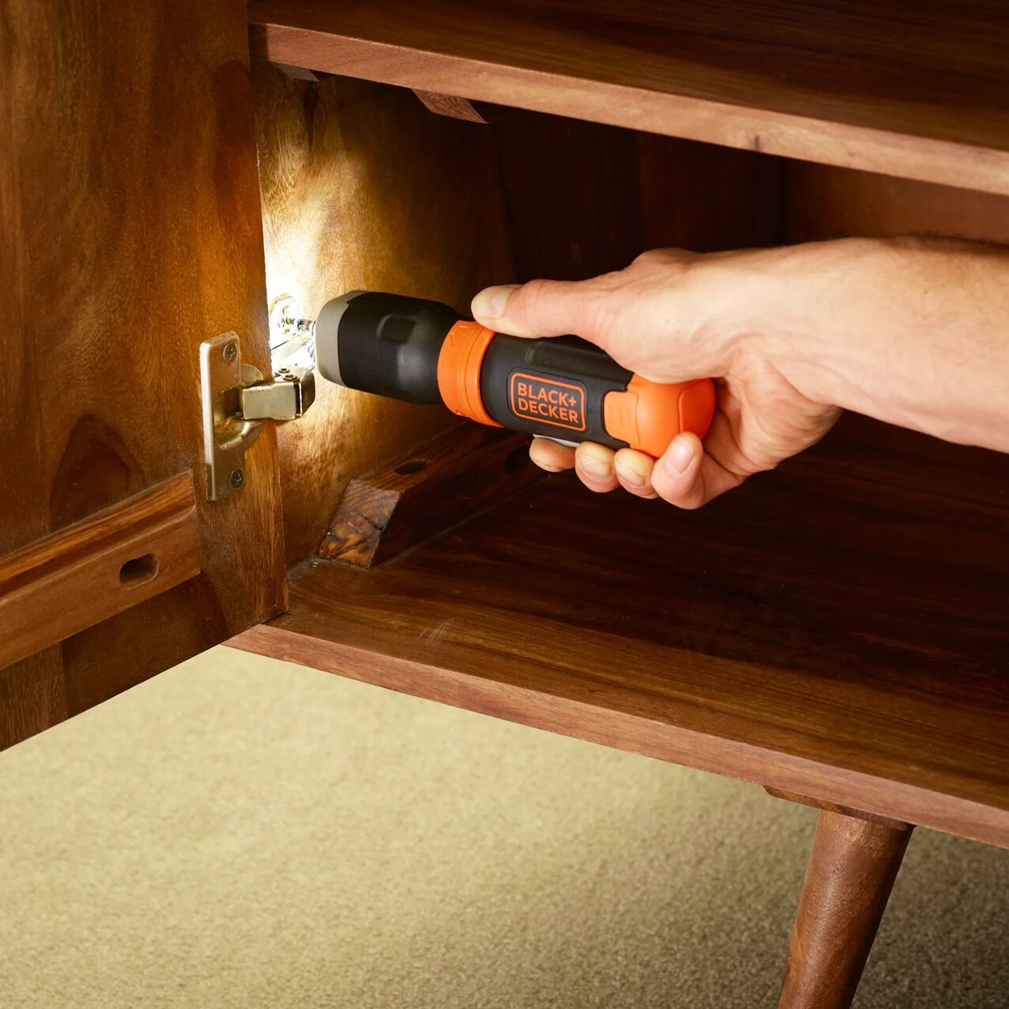 Svitavvita Black+Decker BCF601C-XJ - Image 4