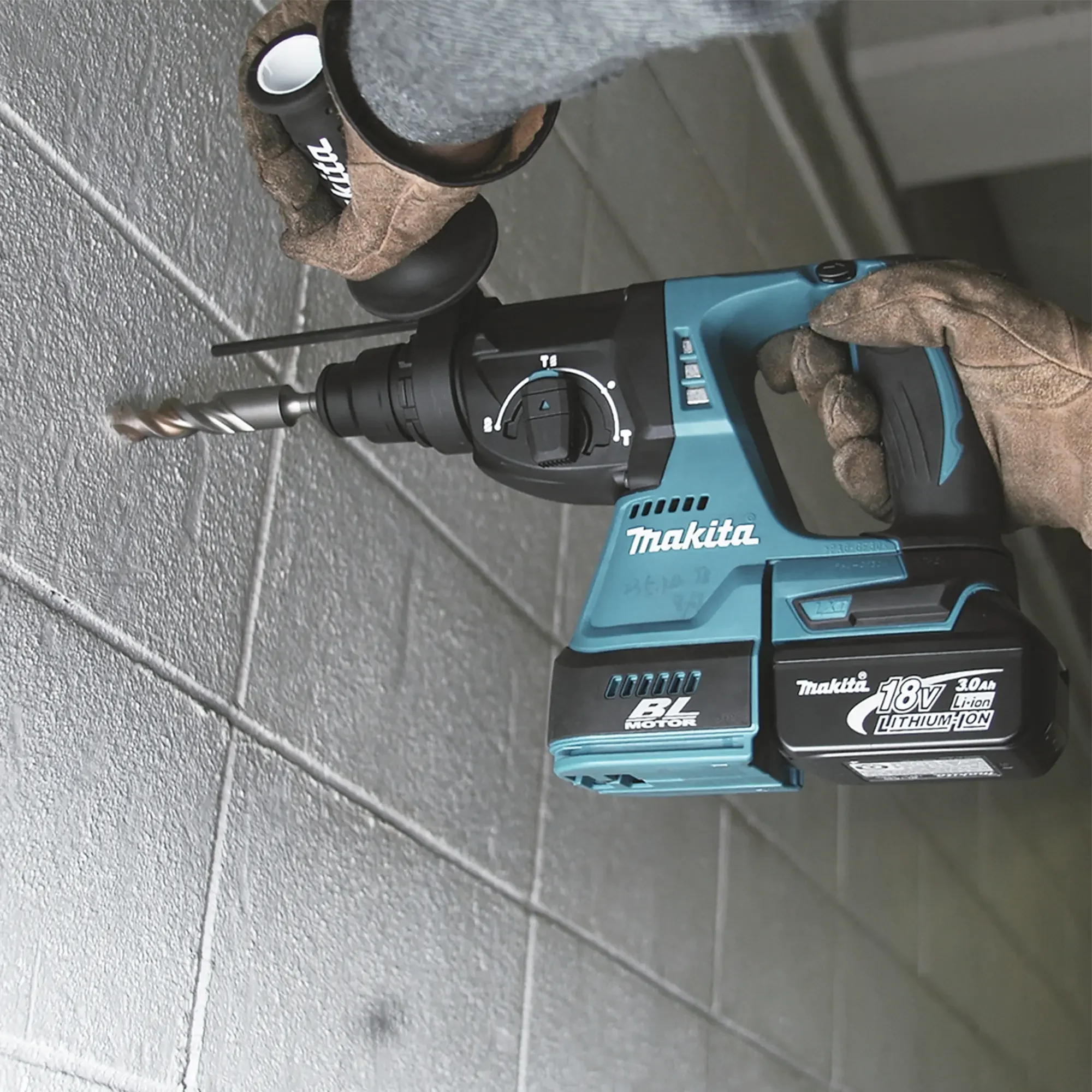 Tassellatore Makita DHR242RTJ 18V 5Ah - Image 9