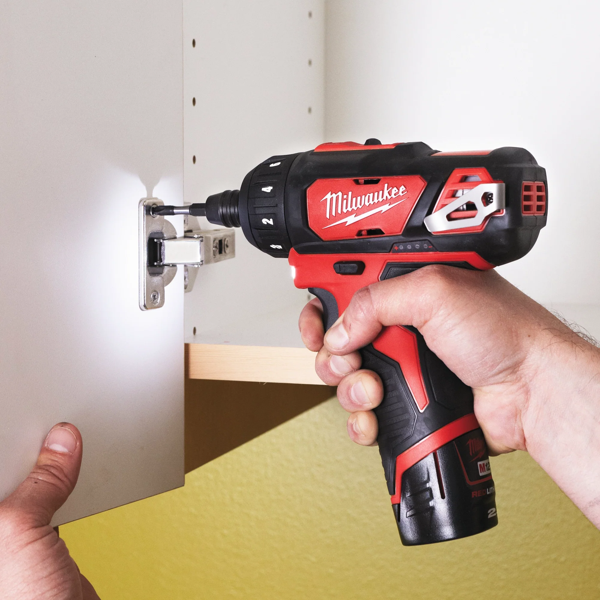 Avvitatore Milwaukee M12 BD-0 12V - Image 3