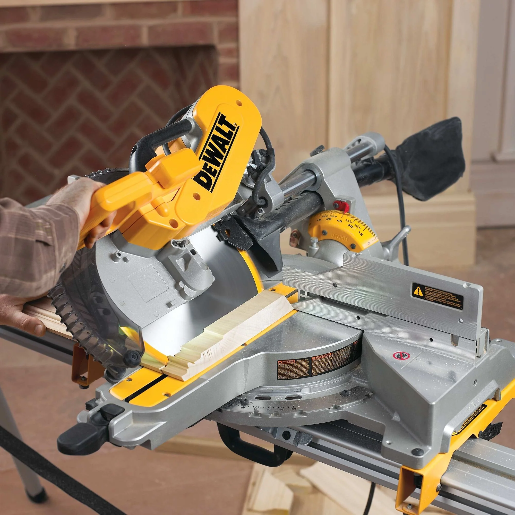 Troncatrice Dewalt DWS780-QS 305mm 1675W - Image 9